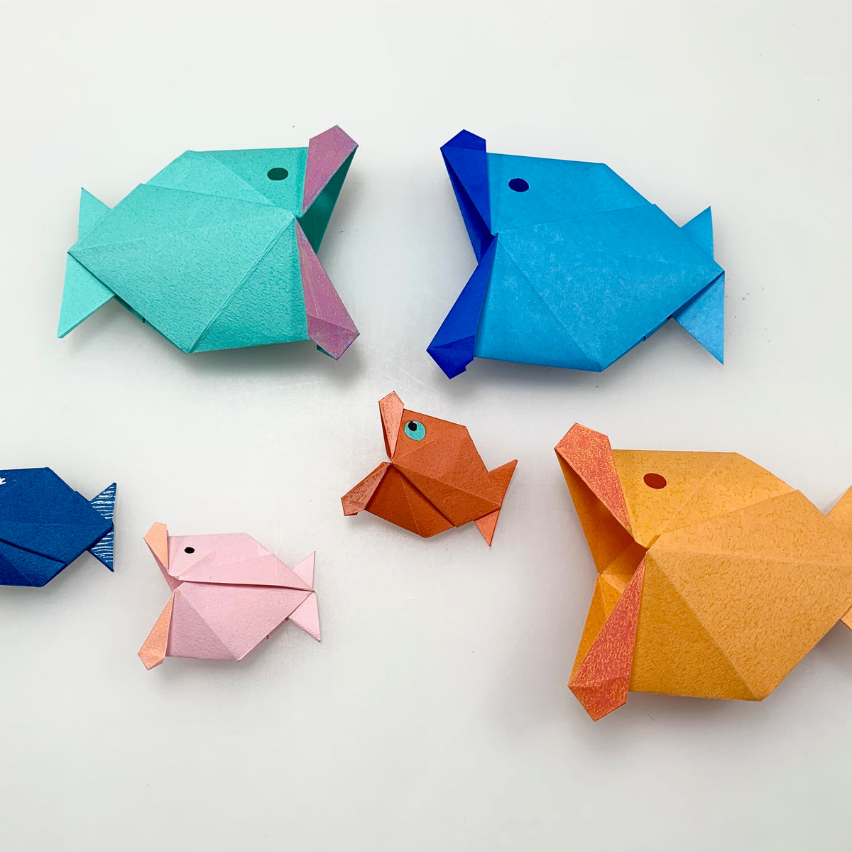 Kissing Fish Origami: Fold-Along Tutorial – Yasutomo